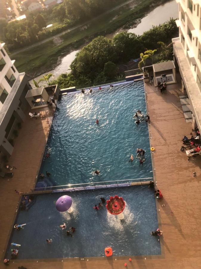 Mishal'S Homestay-Vista Bangi Studio Service Apartment Kajang Exterior foto