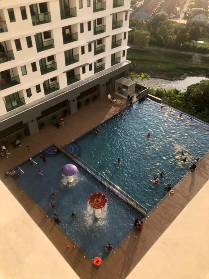 Mishal'S Homestay-Vista Bangi Studio Service Apartment Kajang Exterior foto